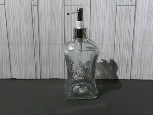 Ocean Bliss 17.5 oz Glass Soap Dispenser/Silver - Picture 1 of 3