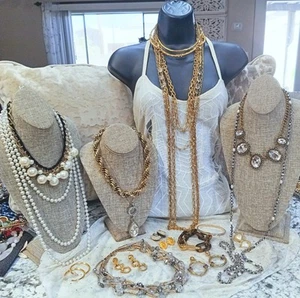 Kühn Gold Modeschmuck Konvolut Gebrauchsspuren/Wiederverkauf. Signiertes 22 Stück Lot - Vintage bis jetzt - Bild 1 von 16