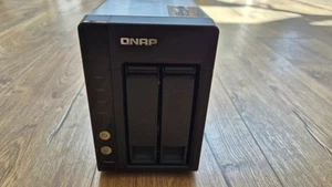 QNAP TS-221 NAS with 2 Bays - Afbeelding 1 van 10