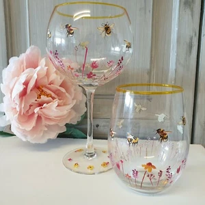 Decorated Busy Bee Glass Large Gin Glass Stemed Stemless Vintage Retro Gift Box - Picture 1 of 9