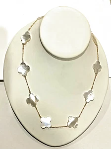 New 14k Gold Ladies LARGE Mother of Pearl Clover Necklace (Assorted Lengths) - Picture 1 of 2