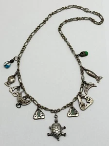 Collana con ciondolo vintage in argento - Foto 1 di 6