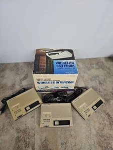 Vintage Realistic FM 3-Channel 3-Station Wireless Intercom 43-218A Tested Read D - Picture 1 of 13