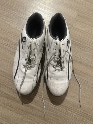 Zapatos de golf FootJoy SuperLites para hombre 10,5 M blancos negros suaves impermeables Foto 1 de 4