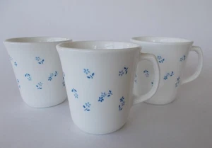 3 Corelle Provincial Blau Kaffee Tee Heiße Schokolade Tassen von Corning - Bild 1 von 3