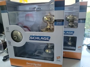 Schlage Plymouth Bright Brass Single Cylinder Deadbolt Keyed Of 2 Matching Key - Picture 1 of 11
