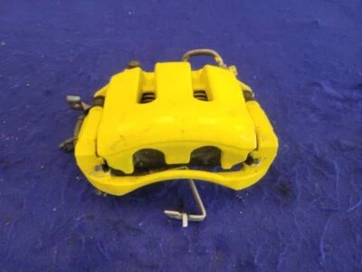 Manguera de pastillas de freno delantero izquierdo Ford Mustang GT 2011-2014 5,0 L 2418 Foto 1 de 4