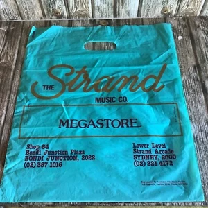 THE STRAND MUSIC CO. MEGASTORE SYDNEY - VINTAGE PLASTIC SHOP BAG - COLLECTABLE - Photo 1/6