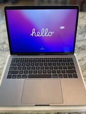 Apple MacBook Pro 13" 2017 (256Gb, Intel Core i5 7th Gen., 2.3 Ghz, 8Gb) Laptop