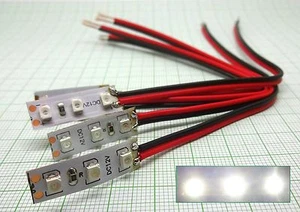 5 Stück MINI LED Hausbeleuchtung mit Kabel für Gebäude (12V, 25mm, Warmweiß) - Bild 1 von 2