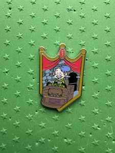 Disney Parks Disneyland Fantasyland Mystery Pin Dopey Snow White - Picture 1 of 2
