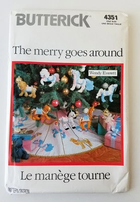 Butterick 4351/115 Merry Goes Around Christmas Felt Ornaments Tree Skirt UNCUT - Image 1 of 3