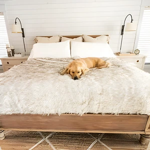 PAW BRAND PupProtector Waterproof Throw Blanket Faux Fur White w/Brown Accents L - Picture 1 of 2