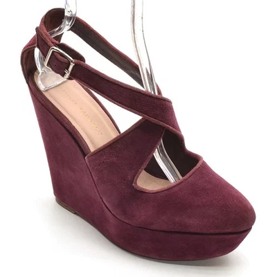 Zapatos de salón de cuña con plataforma Loeffler Randall Lucile 10 B de gamuza vino para dama Foto 1 de 4