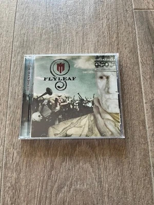 Flyleaf Memento Mori CD, Lacey Sturm Foto 1 de 3