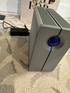 LACIE RAID 4TB AUTO CONNECT THUNDERBOLT 2 FESTPLATTE 2 SCHACHT EINFACHE ÜBERTRAGUNG TYP. - Bild 1 von 10