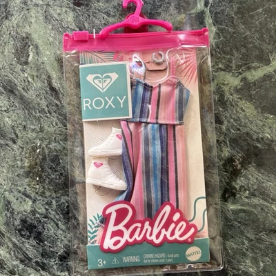 Mattel Barbie Moda Accesorios Pack ROXY Verano Vestido a Rayas Colores Pasteles Foto 1 de 2
