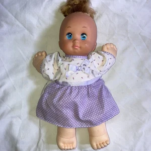 Bambola vintage 1989 Mattel Magic Nursery vestito originale biondo 13” anni 80 - Foto 1 di 7