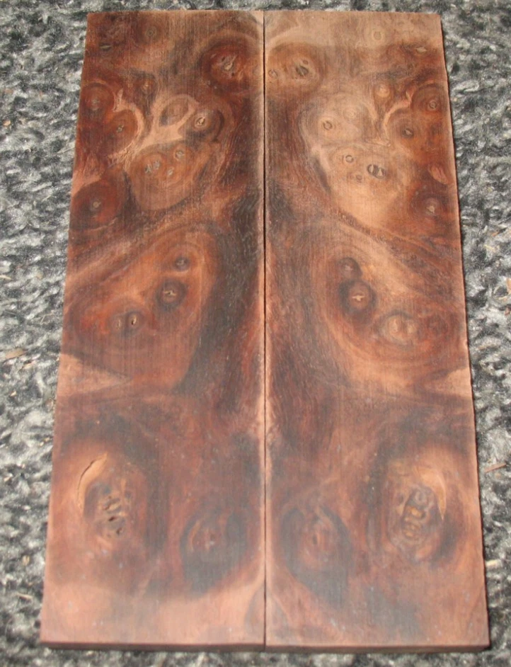 Juego de cuchillos de encaje burl de nogal escamas mango a juego Foto 1 de 1