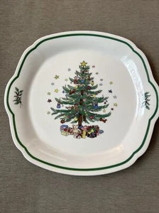 Nikko Happy Holidays Christmas Tree Cake Plate Serving Tray 10" - Picture 1 of 3