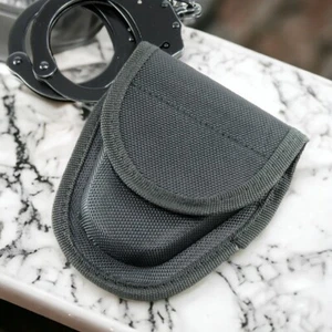 NEU Handschellen Etui Standardgröße schwarz Hartbox Nylon Haken/Schlaufe Handmanschette Scheide - Bild 1 von 13