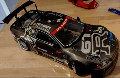 Drift Car RC "Snow Panther Hobby" 1/10 Mission-D 4WD Pronta Per Correre RTR - Immagine 1 di 4