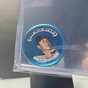 1964 BOSTON RED SOX DICK STUART TOPPS ALL STARS COIN #122 - Foto 1 di 3