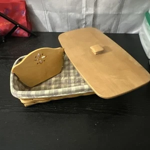 Longaberger Brotkorb mit Einsatz und Trennwand und Woodcrafts Deckel - Bild 1 von 12