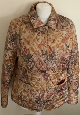 Cotswold Collections quilted jacket 16 patterned - Image 1 of 4