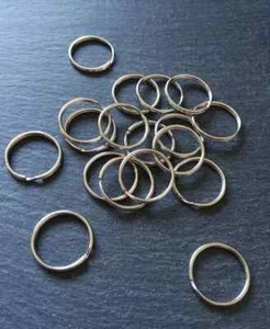 Split Rings Key Ring Round Silver Tone Alloy 20mm 24mm or 25mm for Keyrings UK - Picture 1 of 5