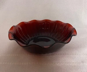 ANCHOR HOCKING ROYAL RUBY SMALL SCALOPPED BOWL 6 1/2 inch - Picture 1 of 4