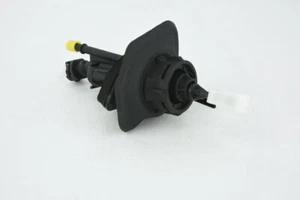 Clutch Master Cylinder For MAZDA 3 BK,BL Clutch Master Cylinders - Picture 1 of 4