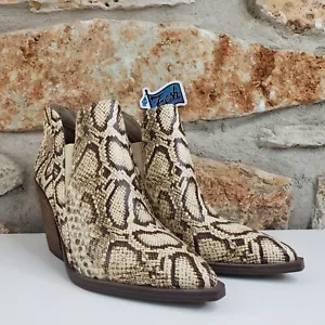 Vince Camuto Gradina Block Heel Boots Women's Size 10 M Snakeskin Ankle Booties - Picture 1 of 13