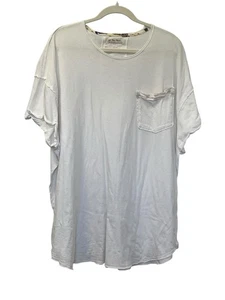 We The Free Oversized White Tee Shirt Medium Slouchy Pocket Distressed Detail - Picture 1 of 6