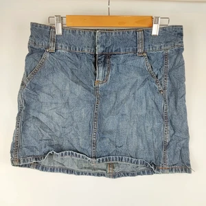 Minifalda vaquera SO para mujer talla 6 azul 100 % algodón informal todos los días - Imagen 1 de 8