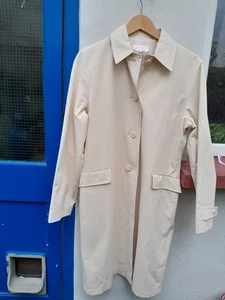 New with tags M&S cream coloured water-repellent washable rain coat size 14 - Picture 1 of 6