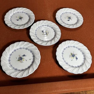 "5 platos de cena vintage Nikko azul peonía borde festoneado 10,75"" excelente" - Imagen 1 de 11