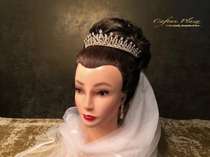 Tiara L diadema corona pedrería cristal joyería nupcial boda oro elegante NUEVO - Imagen 1 de 4