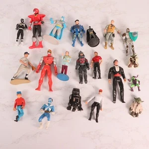 MIXED LOT OF 20 Various Vintage Mixed Action Figure Plastic Figurine - Picture 1 of 7