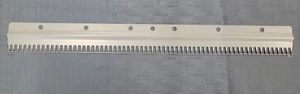 RARE SILVER REED KNITMASTER KNITTING MACHINE 9MM BULKY GAUGE 58CM CAST ON COMB