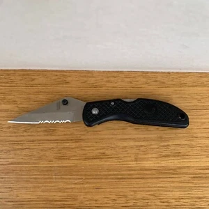 Dakota Back Lock Folding Pocket Knife Camping Hiking Hunting Serrated Knife - Picture 1 of 6