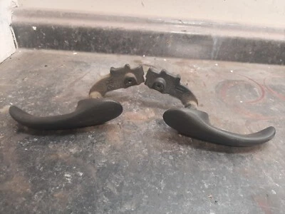 1997-1998 FORD F150 97-02 EXPEDITION Right/Left Side Interior Door Handle Set OE - Image 1 of 4