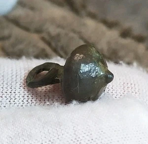 Ende 15. - 16. Jahrhundert Tudorknopf Metallfund (349) - Bild 1 von 8