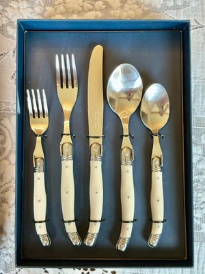 laguiole flatware set - Image 1 of 4
