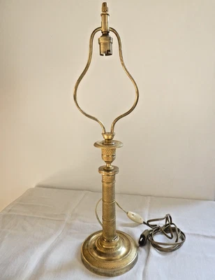 Pieds de lampe bougeoir flambeau Empire bronze doré finement ciselé - Photo 1/4
