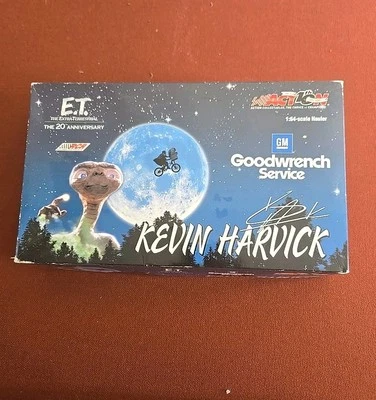Kevin Harvick #29 GM Goodwrench E.T. 02 Action Nascar Diecast Hauler Collectible - Image 1 of 3