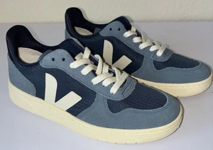 NWOB VEJA V-10 Sneakers, Low Top, Men US Size 7/EU 38 Pierre Blue Ripstop/Suede - Picture 1 of 17