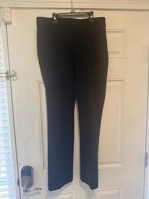 NYDJ 喇叭裤 Lift Tuck 雕塑-她的黑色弹力 10 码 — 第 1/4 张图片