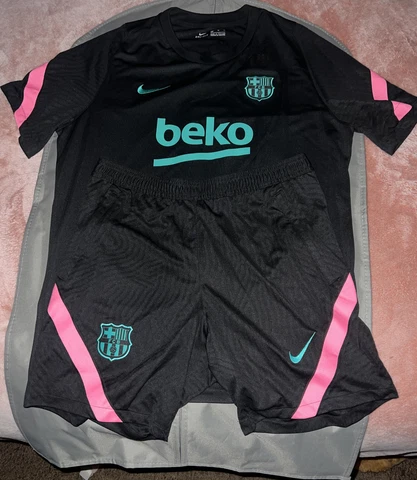 NWT Nike FC Barcelona Strike Top & Shorts Training Jersey Men XL & Shorts L Cover