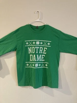 Notre Dame Hockey - Camisa Verde Manga Larga - Talla Grande Foto 1 de 4